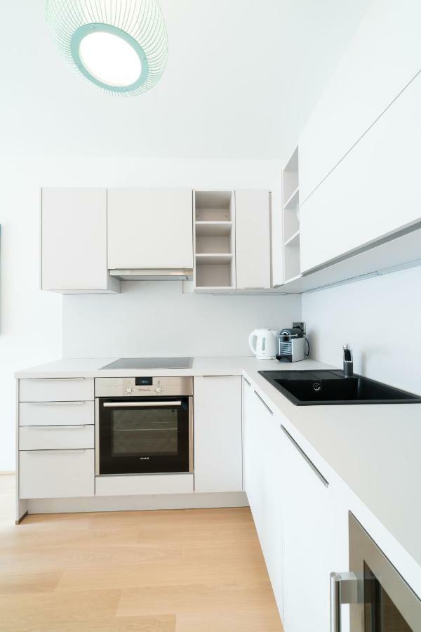 Vienna Residence | Spacious Serviced Apartment In Vienna Directly At The U4 Zewnętrze zdjęcie